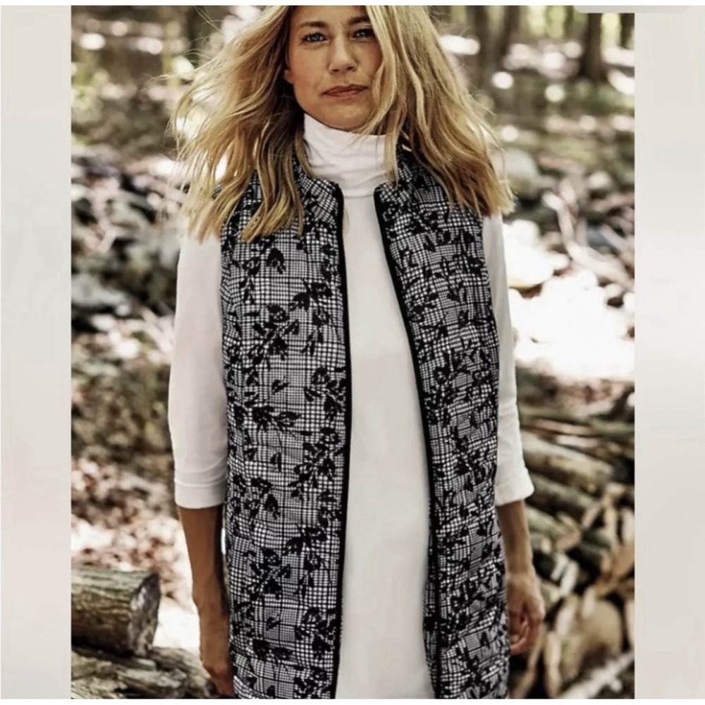 J Jill Down Puffer‎ Vest Size XL Black White Floral Houndstooth Zip Front